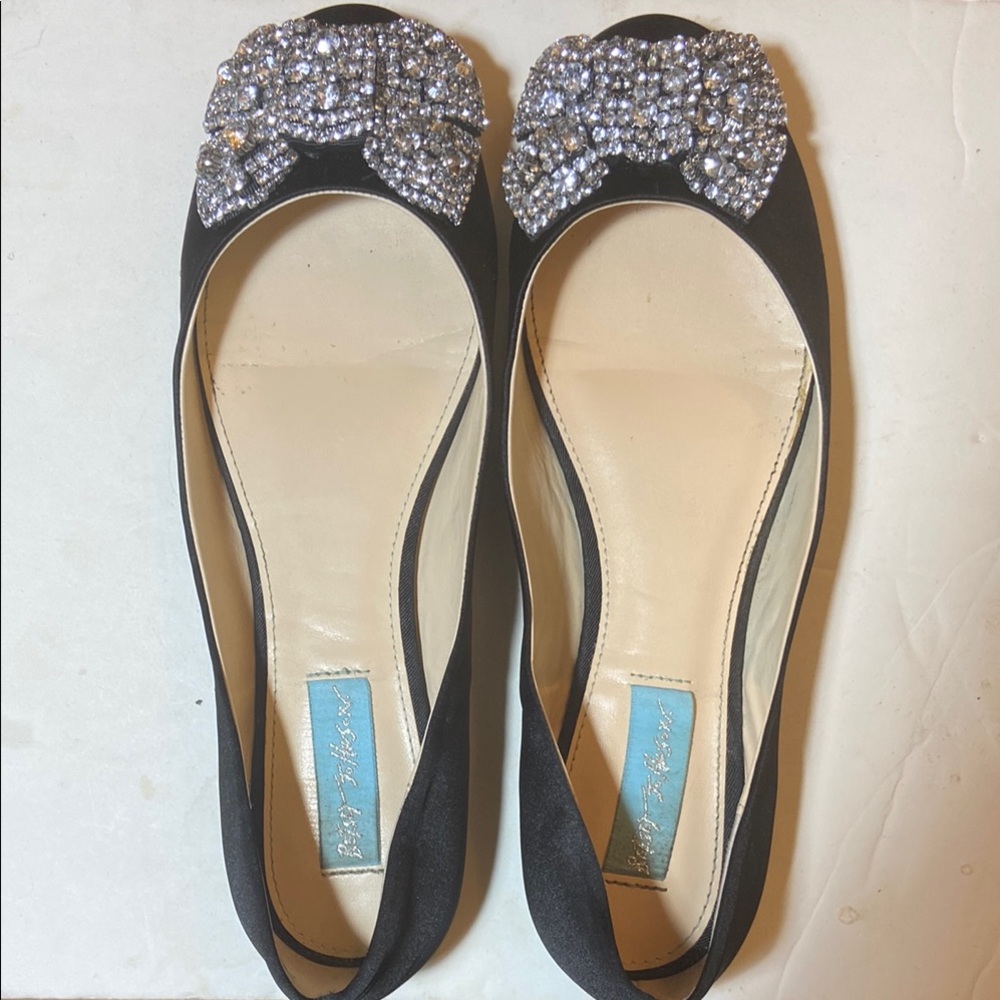 Betsey Johnson SB Ever Black Satin Ballet Flats Rhinestones Bow sz 8 Shoes